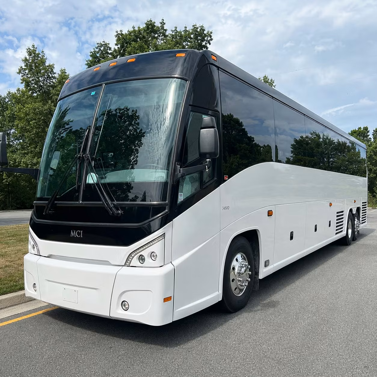 bakersfield groups heading to las vegas deserve a comfortable ride