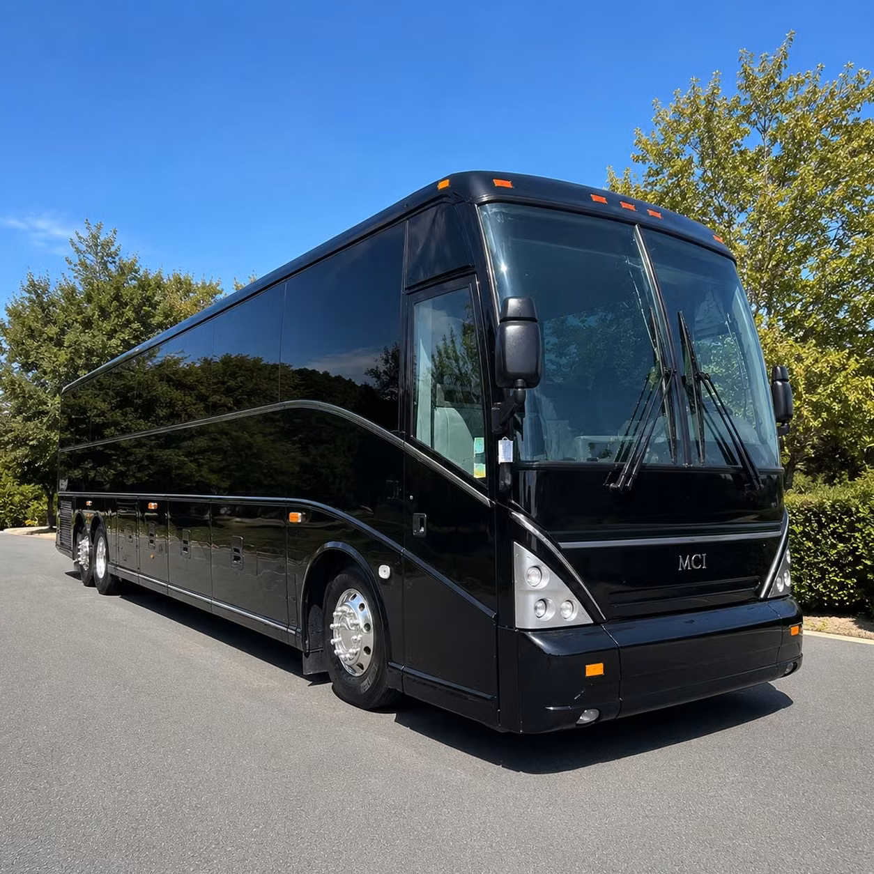 call to book corporate bus rentals for agricultural industry events and agribusiness travel in bakersfield