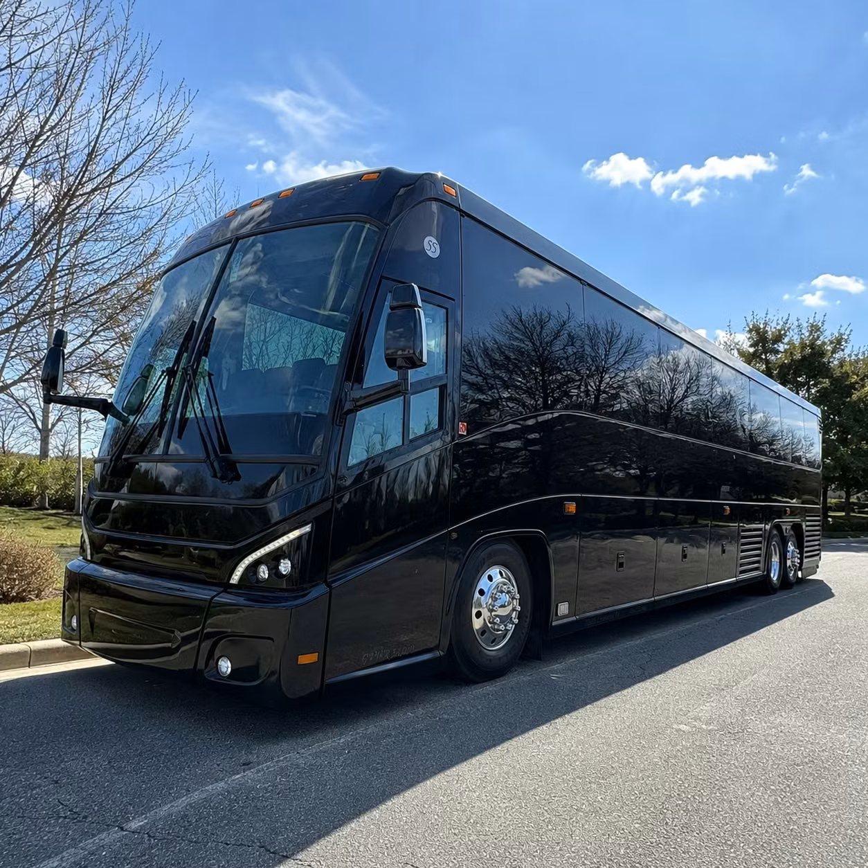 daily commuter shuttle routes for bakersfield corporate campuses