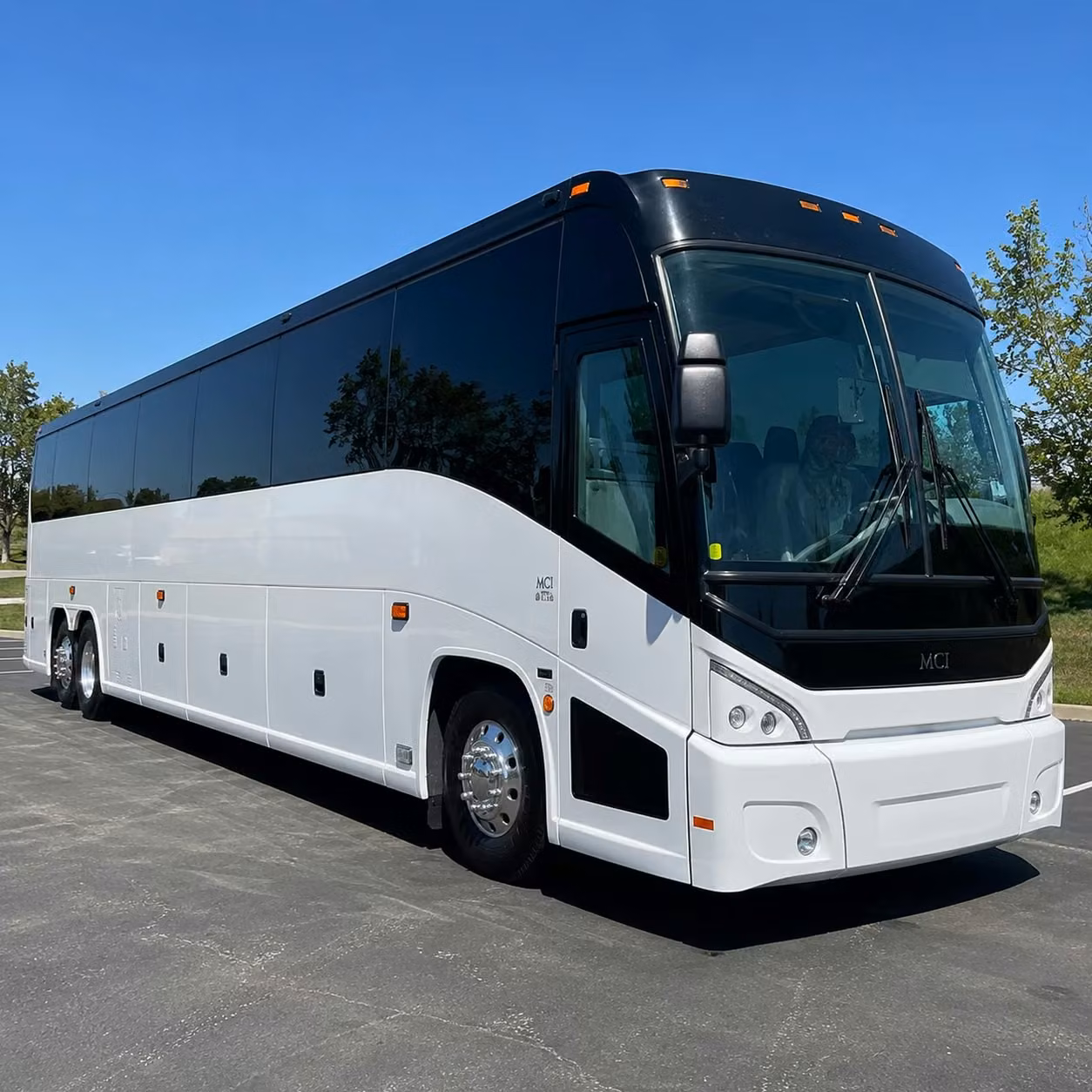 group airport shuttles from bakersfield to lax bur and beyond